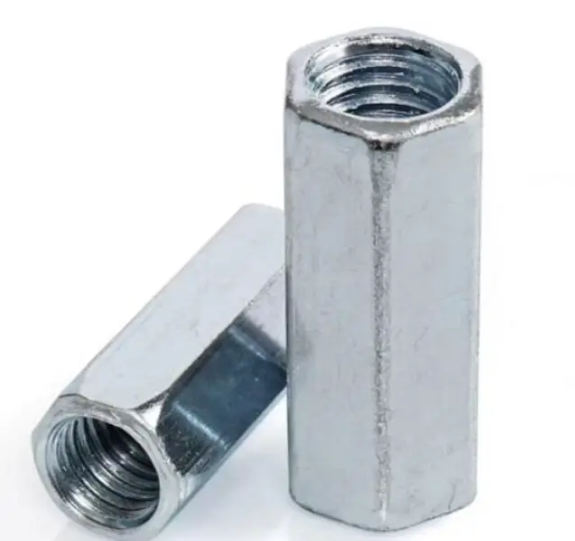 Quais são as vantagens do aço carbono zincado por porca de acoplamento hexagonal DIN6334?